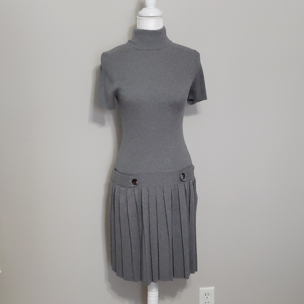 VS Drop Waist Sweater Dress Moda International Med